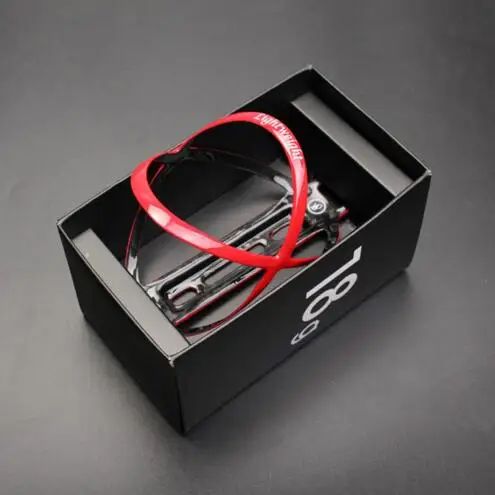 Excellent 2 piece Bicycle Bottle Cage 18g Lightweight Carbon Fiber Ultra-light Bracket MTB Bike Frame Water Holder 4 Excellent 2 piece Bicycle Bottle Cage 18g Lightweight Carbon Fiber Ultra-light Bracket MTB Bike Frame Water Holder 4