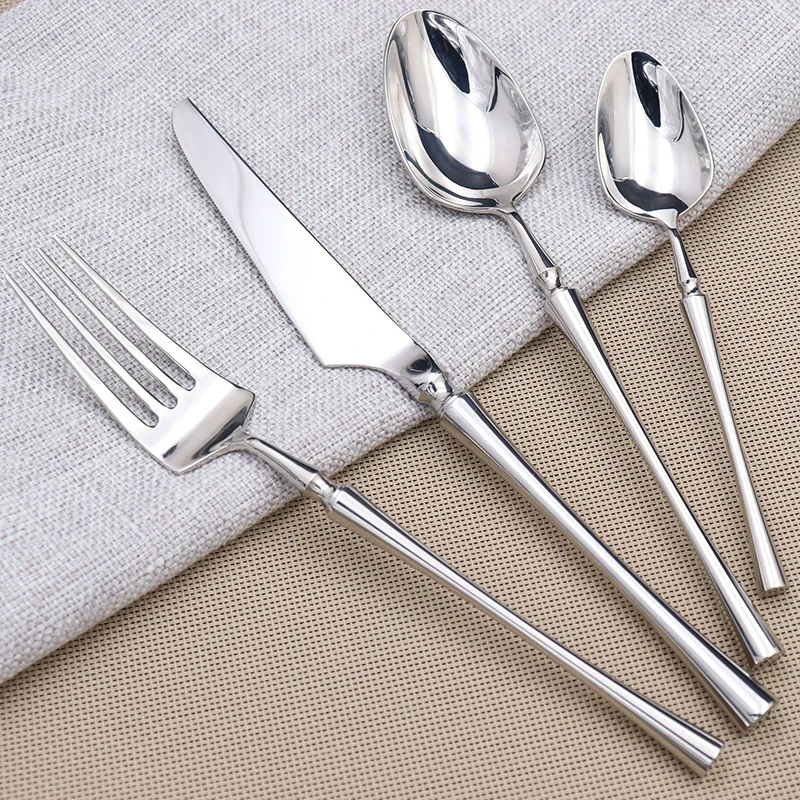flatware set (4)