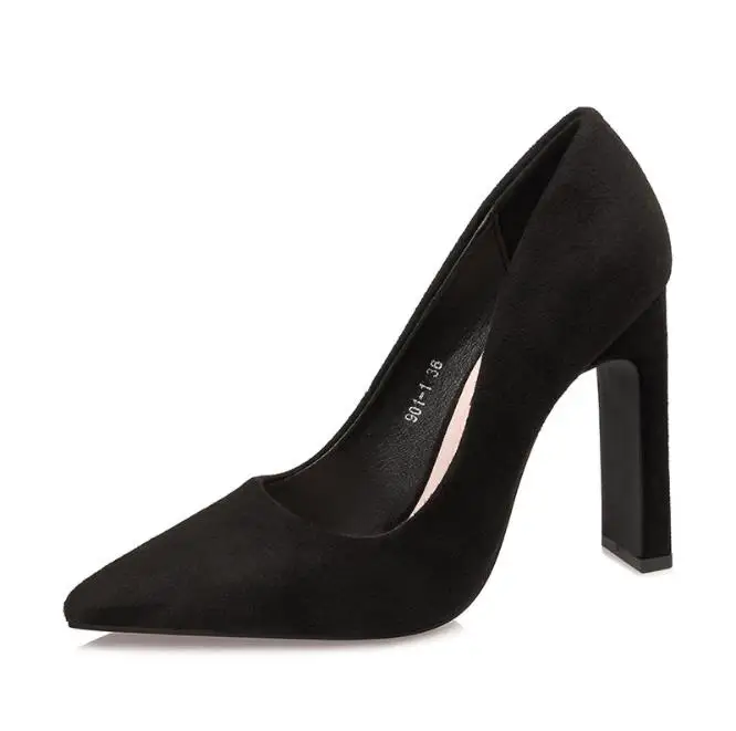 

Korean version of the fashion pointed thick with high heels sexy nightclub women's shoes simple professional OL women's shoes