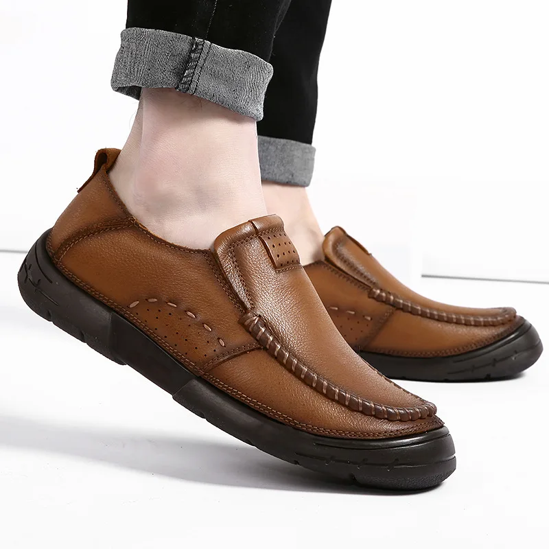 

2019 new fashion men's leather casual shoes wild tide men's shoes.