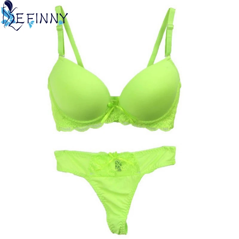 

Sexy Women's Underwear Solid Vs Sexy Thong Bra Plus Sets Lingerie Suit Lace Bra And Female Panties Push Up 80 85 90 95B Bra Set