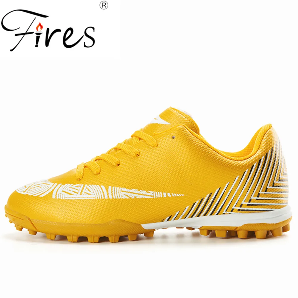 

Fires Professional Men Soccer Shoes Brand Teenagers Sport Male Football Boots Turf Soles Sneakers Chuteira Futebol Soccer Cleats