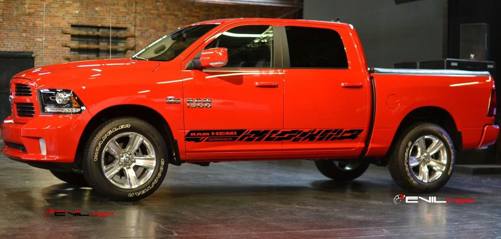 Us 29 99 For 1set 2pcs Side Stripe Decal Sticker Kit Dodge Ram Door Stripes 2009 2010 2017 Hemi Rt Car Styling In Stickers From Automobiles Payment