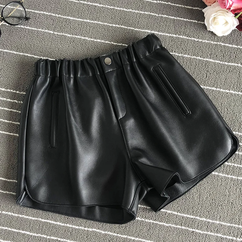

2019 Fall/winter women's high quality real leather wide-leg Shorts Chic elastic waist high-waist Shorts Women A606