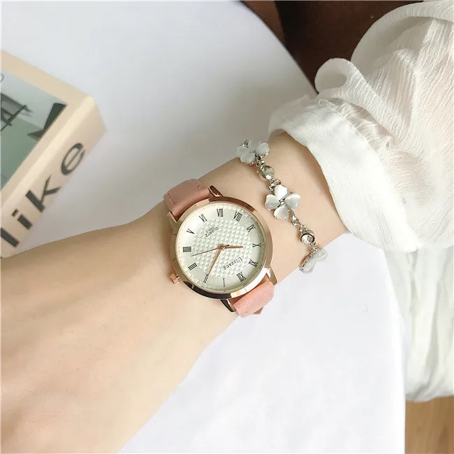 

Ultra Thin Simple Watch Women PU Leather Classical Roman Quartz Watches Ladies Retro Vintage Female Casual Wristwatch Clock