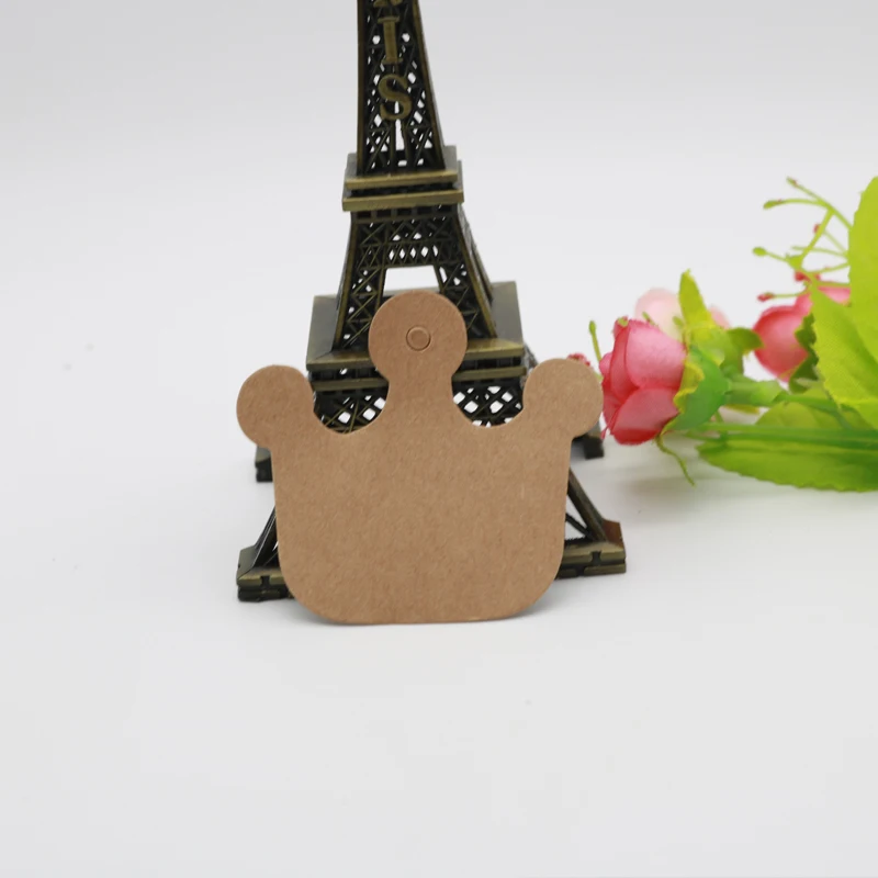 

Blank Kraft Paper Tags Queen Crown Shape Wedding Birthday Party Labels Price Tags 100psc/lot for Clothes Gifts Packaging Labels