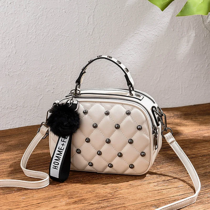 

2019 Gusure Plaid Rivet Lady Crossbody Bags Fashion Leather Shoulder Bags Women Messenger Bag Fur Ball Pendant Girls Small Tote
