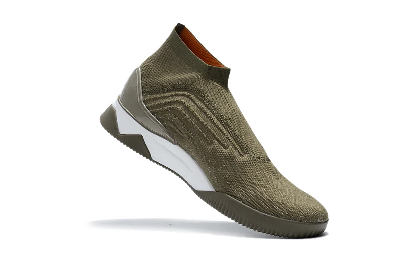 Best Seller Mens ZUSA Predator Tango 18+ FG Football Boots Outdoor Cheap Soccer Cleats Shoes Free shipping