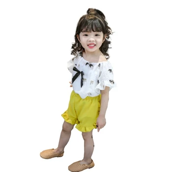 

2019 Hot sell girls set children's small children's fashionable girl baby word collar shirt + shorts two-piece