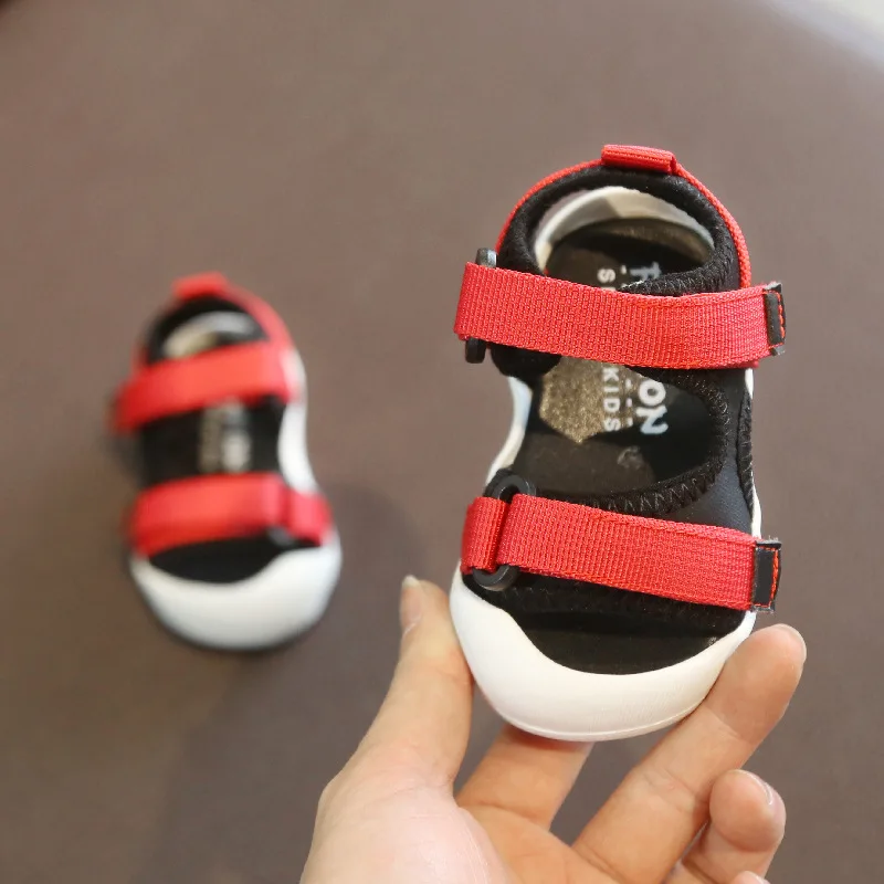 Летние сандалии для малышей Сандалии для маленьких девочек и мальчиков Удобная нескользящая обувь с мягкой подошвой детские сандалии для предотвращения столкновений