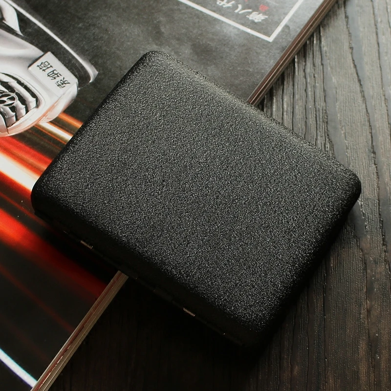 

High Quality Black Frosted 16/20 pcs Men's Cigarette Case Ultra-thin Automatic Metal Cigarette Box with Gift Box
