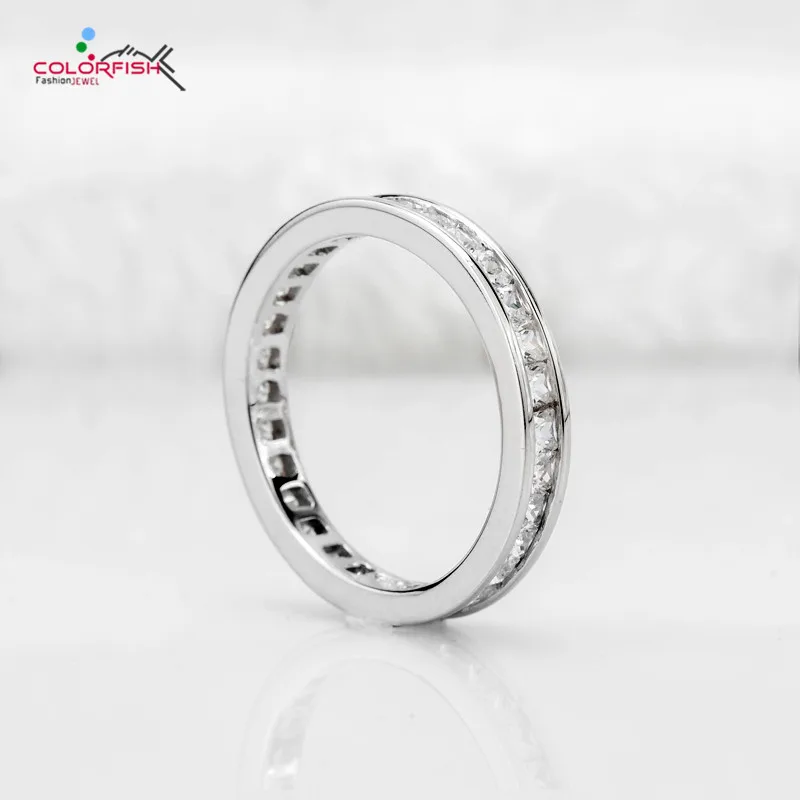 COLORFISH Channel Set Princess Cut 3 mm Wide Wedding Band