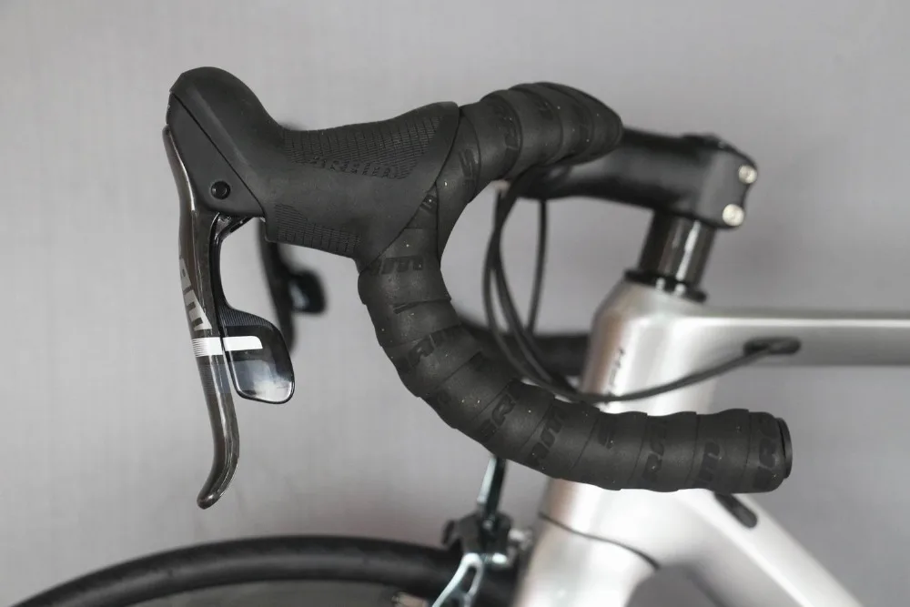 Top Complete Road Carbon Bike ,Carbon Bike Road Frame with carbon  wheels SRAM groupset 22 speed Road Bicycle Complete bike 13 Top Complete Road Carbon Bike ,Carbon Bike Road Frame with carbon  wheels SRAM groupset 22 speed Road Bicycle Complete bike 13