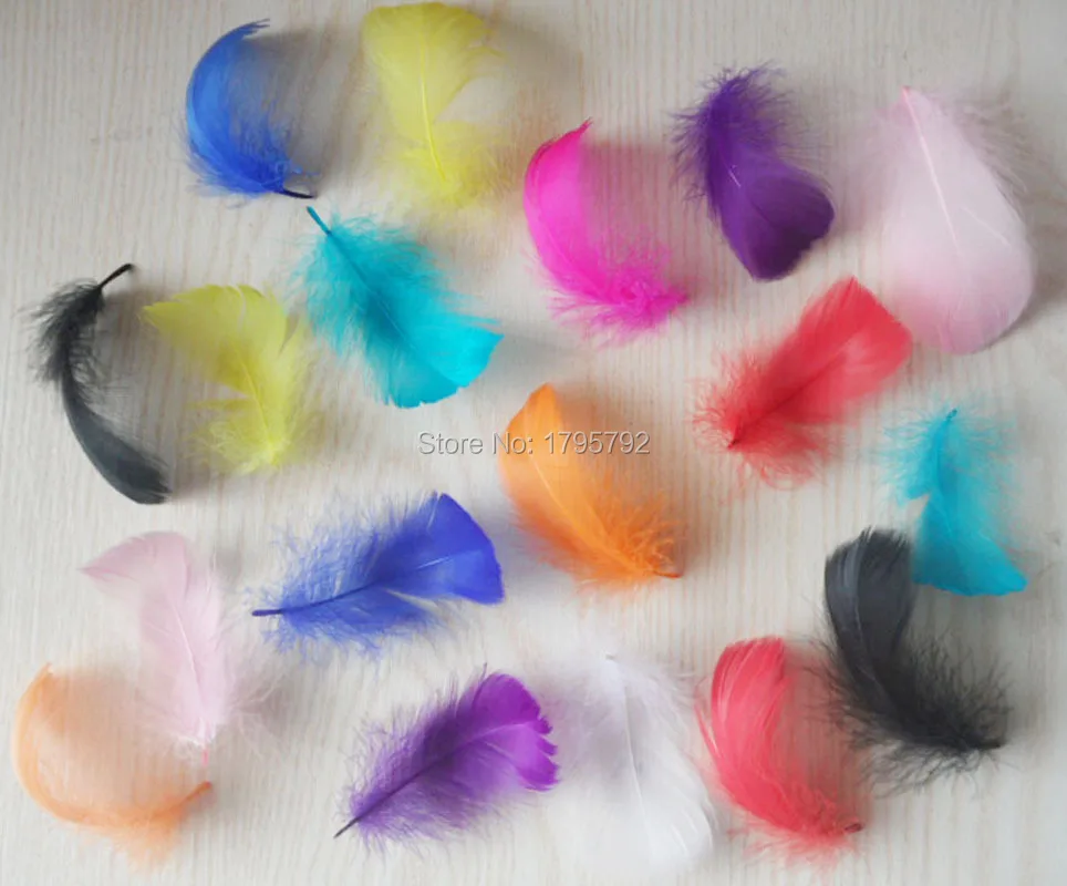 

Wholesale 25 Pcs 11 colors Goose Feather 5-8 cm Plumes For Crafts Jewelry Hats Fashion Show Dreamcatcher Clothes decorations