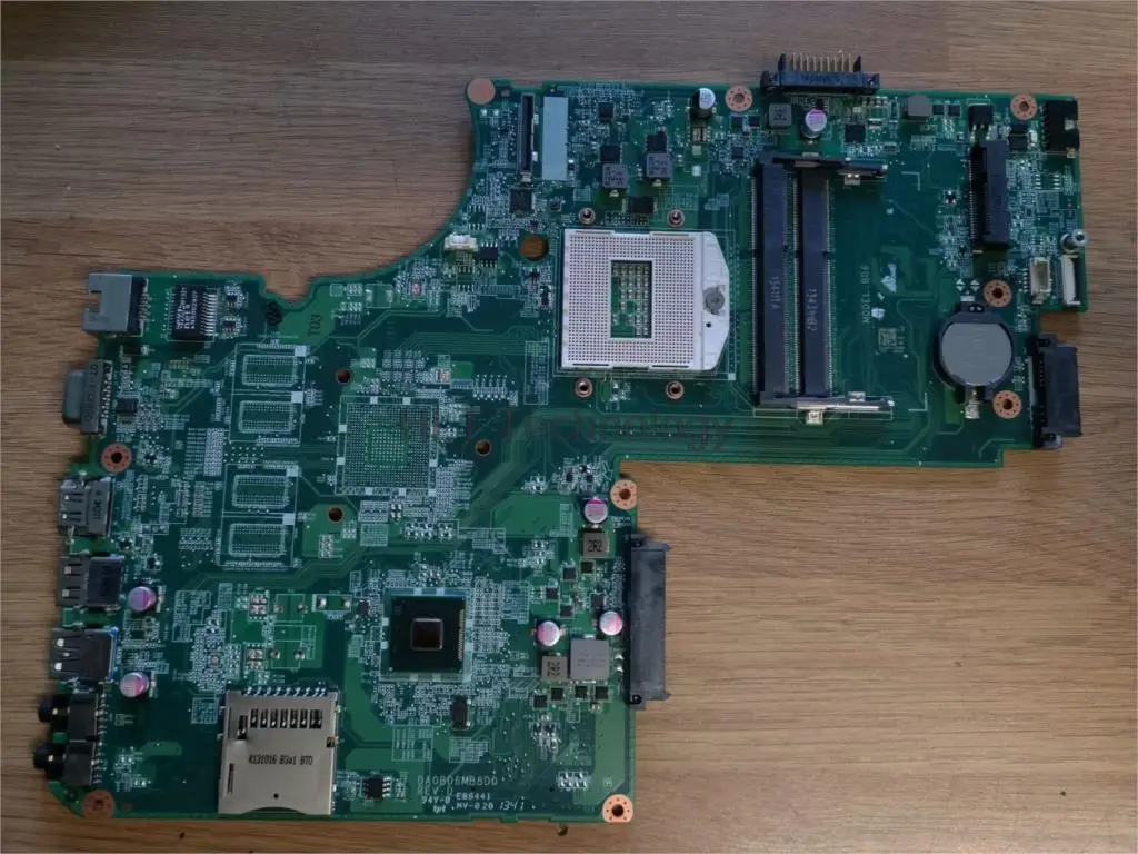 

Laptop motherboard For Toshiba C70 C75 L70 S70 S75T DA0BD6MB8D0 HM76 DDR3 100% Tested ok