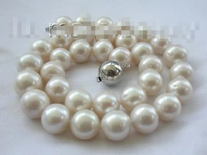 

Free shipping hot sale Women Bridal Wedding Jewelry >>stunning wow big 13mm round white freshwater cultured pearl necklace b378