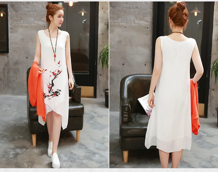 DRESSES (22)