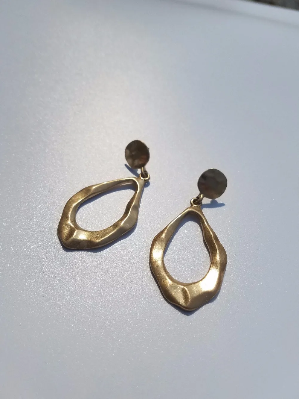 AOMU 2018 Design Vintage Exaggerate Irregular Fold Metal Round Oval Big Circle Earring Gold Thick Long Drop Earrings For Women