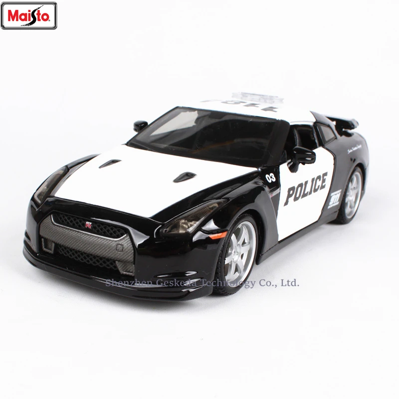 

Maisto 1:24 Ford Mustang simulation modified alloy authorized car model crafts decoration collection toy tools