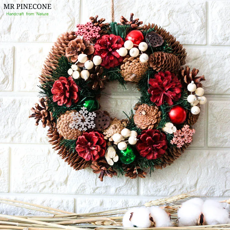 Liburan Musim Dingin Karangan Bunga Natal Ornamen Natal Drop Liontin Merah Buah Pinus Salju Rumah Dekorasi Karangan