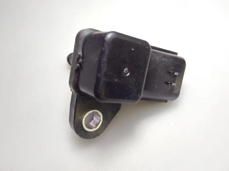 labwork-parts Fuel Tank Pressure Sensor for Hyundai Accent Sonata Tiburon 31435-2D501 labwork-parts Fuel Tank Pressure Sensor for Hyundai Accent Sonata Tiburon 31435-2D501