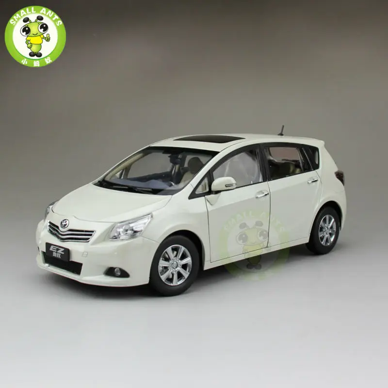 

1:18 Toyota EZ Verso MPV Diecast MPV Car Model White