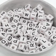 Contas de letras 10mm, 100 peças, contas de acrílico cúbico aleatório, contas de alfabeto branco 10mm, contas facetadas para diy colar com colar