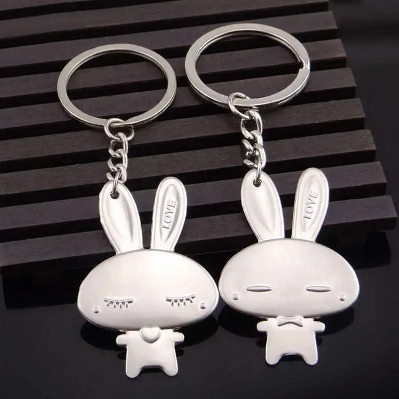 

Brand New Couple Keychain Chaveiro Cartoon Anime Key Chain Souvenirs Lovers Key Ring Llaveros Women Jewelry Valentines Gift