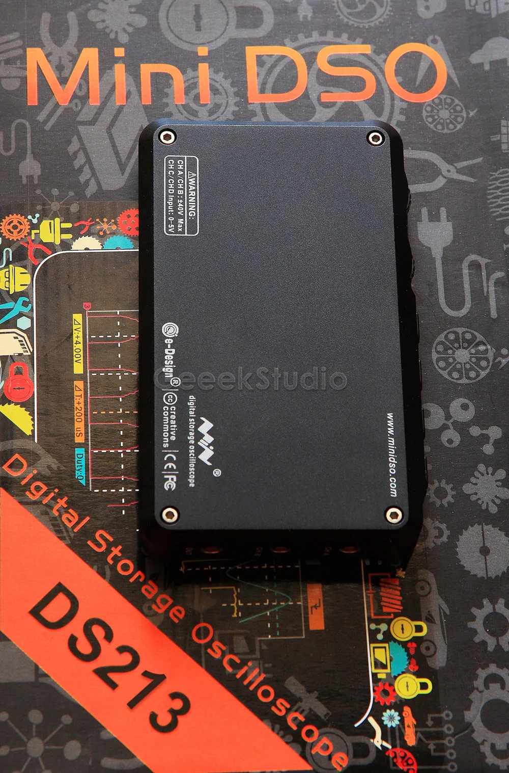 Мини DSO DS213 DSO213 цифровой запоминающий осциллограф Обновление от DS203 DSO203, с дополнительным силиконовой резины Защитный чехол