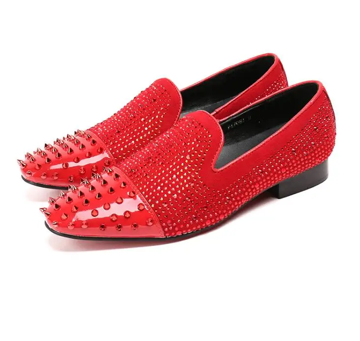 

Fashion Rivets studded 2018 Man Flat Classic Men Dress Shoes Slip-on large size 46 47 Oxfords Shoes For Men black red gold