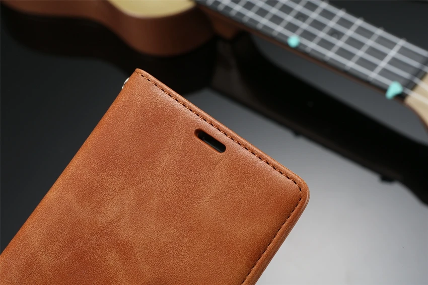 leather case  (40)