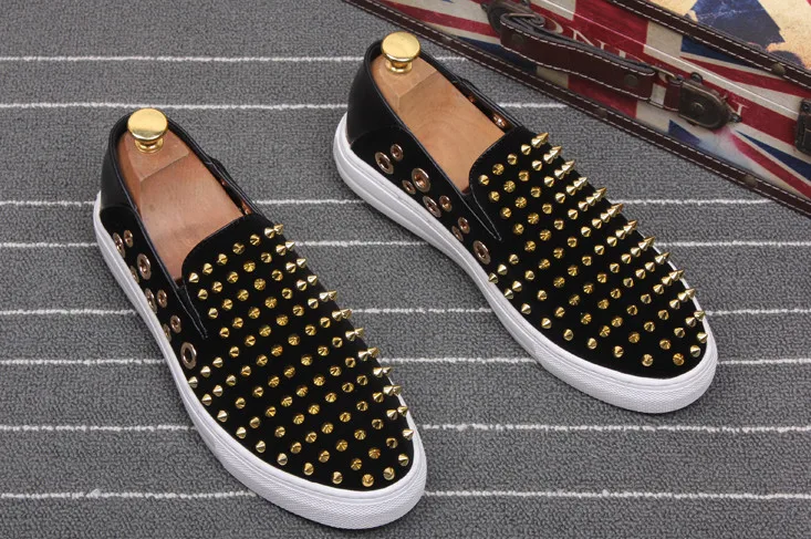 

Personality Men Rivet Breathable Lazy Loafers Men Summer Breathable Slip On Bottom Thick Mixed Color Loafers Free Shipping