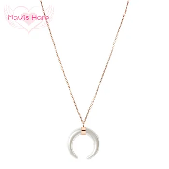 

Mavis Hare 3.5cm Natural Pearl Moon Necklace with Stainless Steel Link Chain as Valentine's day Gift