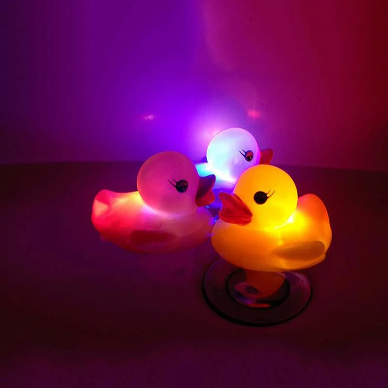 

Rubber Duck Bath Flashing Light Toy Auto Color Changing Baby Bathroom Toys Multi Color LED Lamp Bath Toys