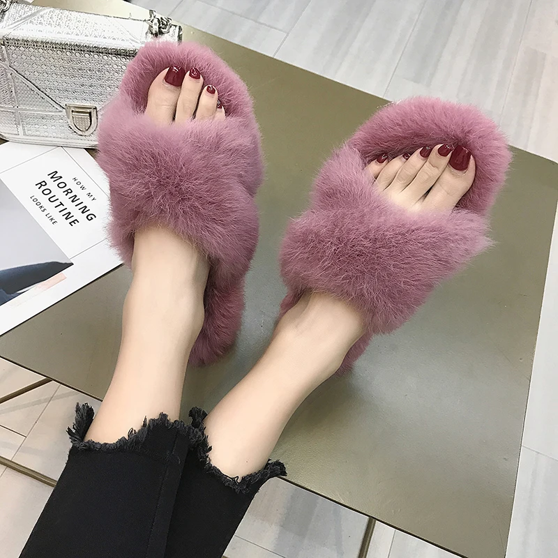 

2019 autumn and winter new cross flat open toe fur slippers flat with rabbit hair slippers