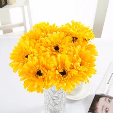 Pano de seda Mini Amarelo Da Flor Da Margarida Artificial Wedding Party Bouquet Home Decor Scrapbooking 10 Pcs Madeliefje Margarida Gerbera