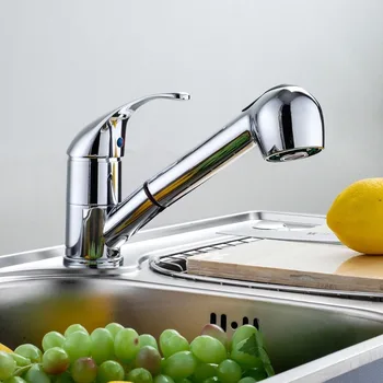 

Swivel Spout Kitchen Single Handle Pull Out Faucet With Multifunctional Spray