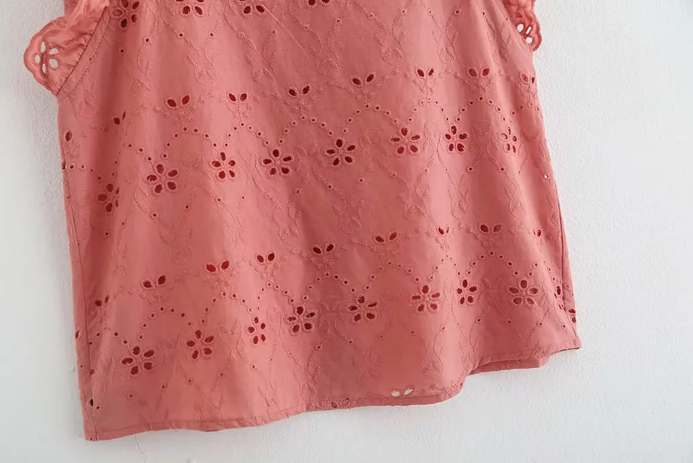 2019 Women sweet hollow out embroidery vest Blouse back buttons Shirts women o neck sleeveless ruffles casual blusas Tops LS3770 2019 Women sweet hollow out embroidery vest Blouse back buttons Shirts women o neck sleeveless ruffles casual blusas Tops LS3770