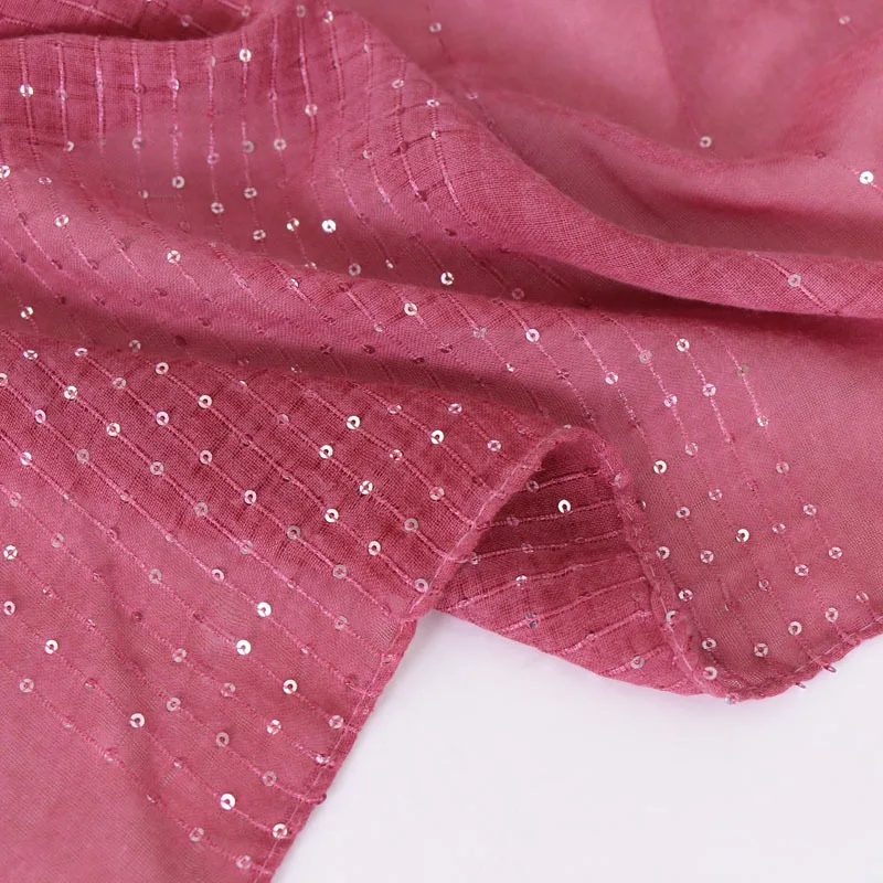 YILIAN бренд Для женщин хиджаб элегантные стильные однотонные кисточки Декор аксессуар сверкающих Для женщин шарф SC189