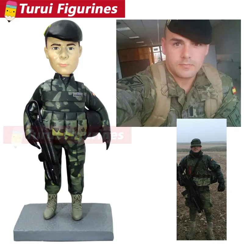 

custom sculptures from photo America soldier with gun and military uniform custom bobblehead figurine dolls from photos home dec