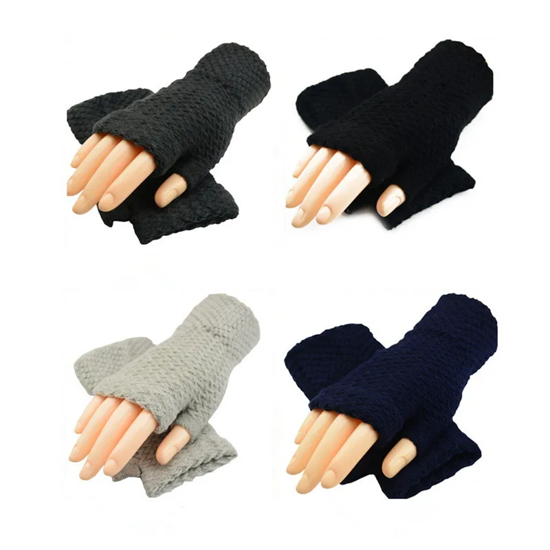 Акриловые перчатки с полупальцами