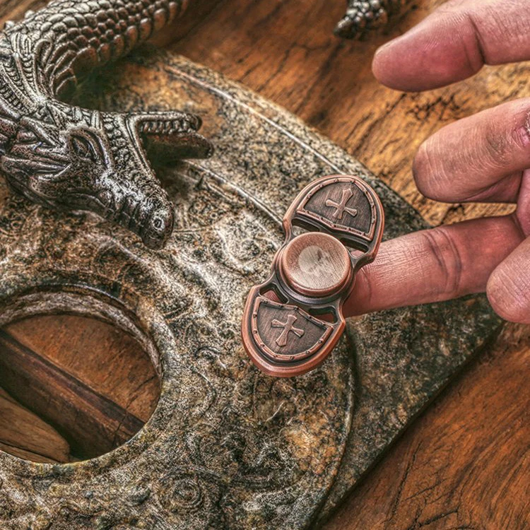 Skull Fid Spinner free shipping worldwide