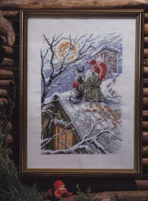 cs-2261 Cross Stitch Kit Christmas Gnome Cat on a Snowy Roof Santa Winter Snow
