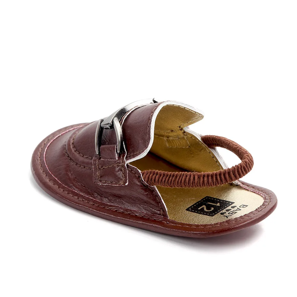 Обувь для мальчика детская летняя обувь христианские товары Новорожденные модные кожаные Тапочки нескользящая Мягкая подошва эластичная садовая обувь