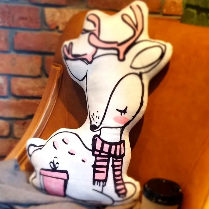 الأوشحة سيكا الغزلان وسادة مكتب سائد أريكة أفخم اللعب هدايا عيد الأوشحة سيكا الغزلان وسادة مكتب سائد أريكة أفخم اللعب هدايا عيد