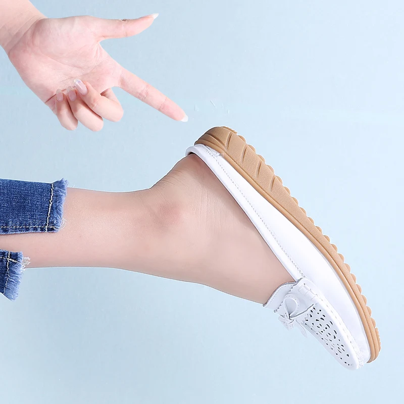 Chaussures Ballet Blue Sur Cuir Tkn Sky 710 710 Diapositives Appartements Plat Paresseux D'été 2018 Pink Hollow Blanc Slip Véritable 710 White En Femmes Chaussons White Sandales De 710 Trou twwCXAOq