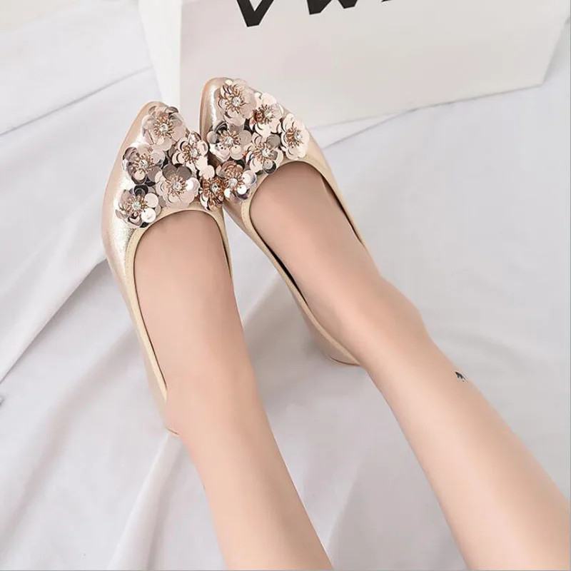 

Genuine Leather Shoes Woman Loafers Summer Cut-Outs Hollow Flats Moccasins Breath Mesh Ladies Mother Footwear Flat Shoe