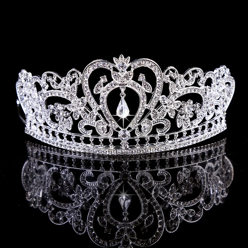 cheap Vintage Baroque Big King Queen Pageant Prom Princess Crowns Crystal Rhinestone Bridal Design Tiaras Wedding Hair Accessories