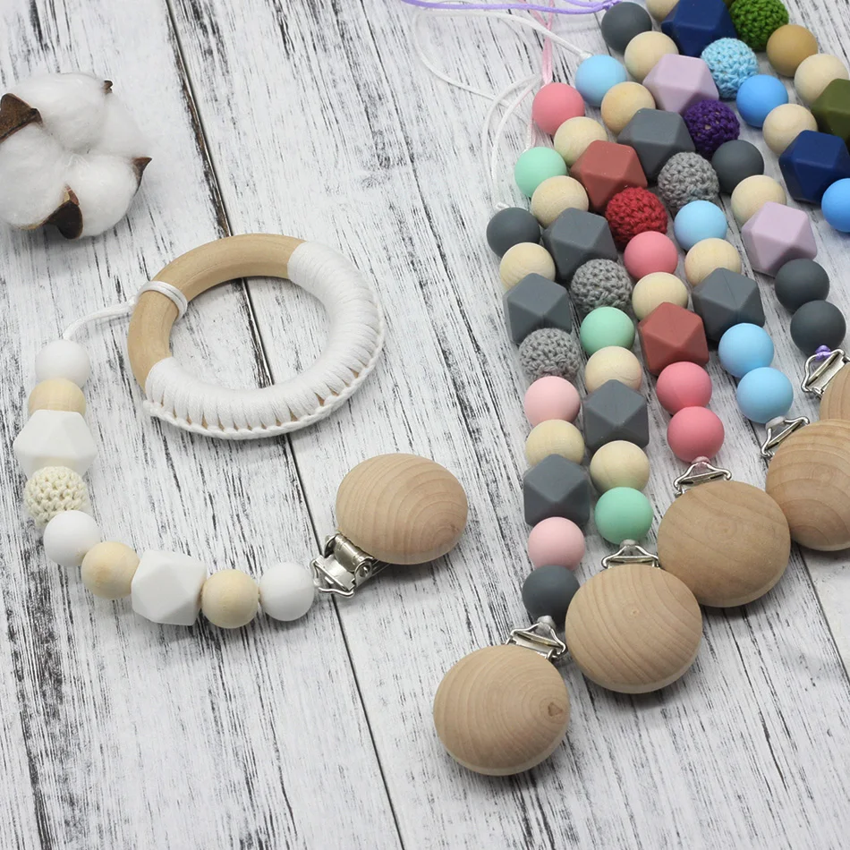 17 Colour Neutral Color Baby Pacifier Clip Holder with Beech Elephant Shaped Pendant Dummy Holder Crochet Beads New-born Gift