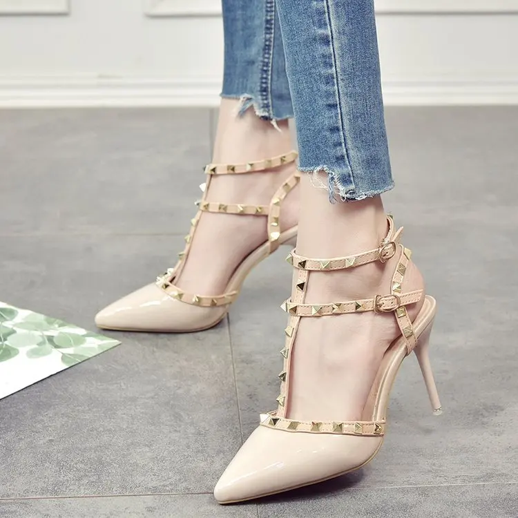 

Free shipping Summer 2019 European and American rivet pointed high heels fashion stiletto nude banded Roman sandals female